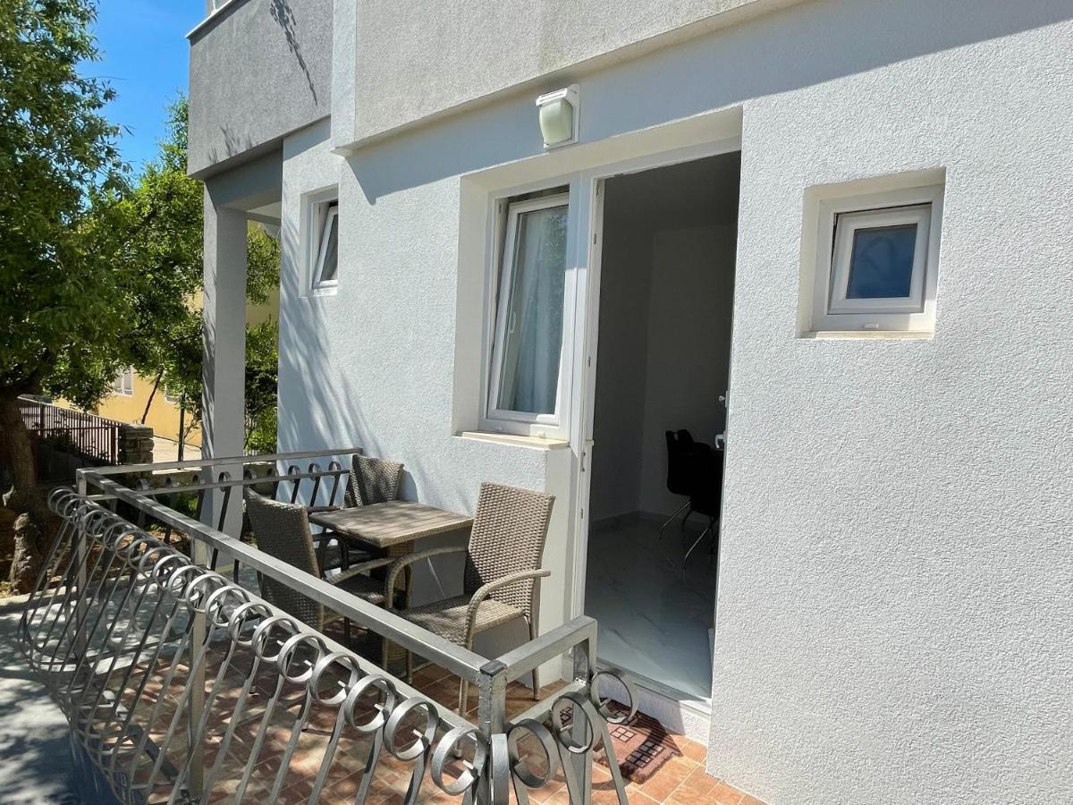 Apartmani Jasminka Vodice Dış mekan fotoğraf